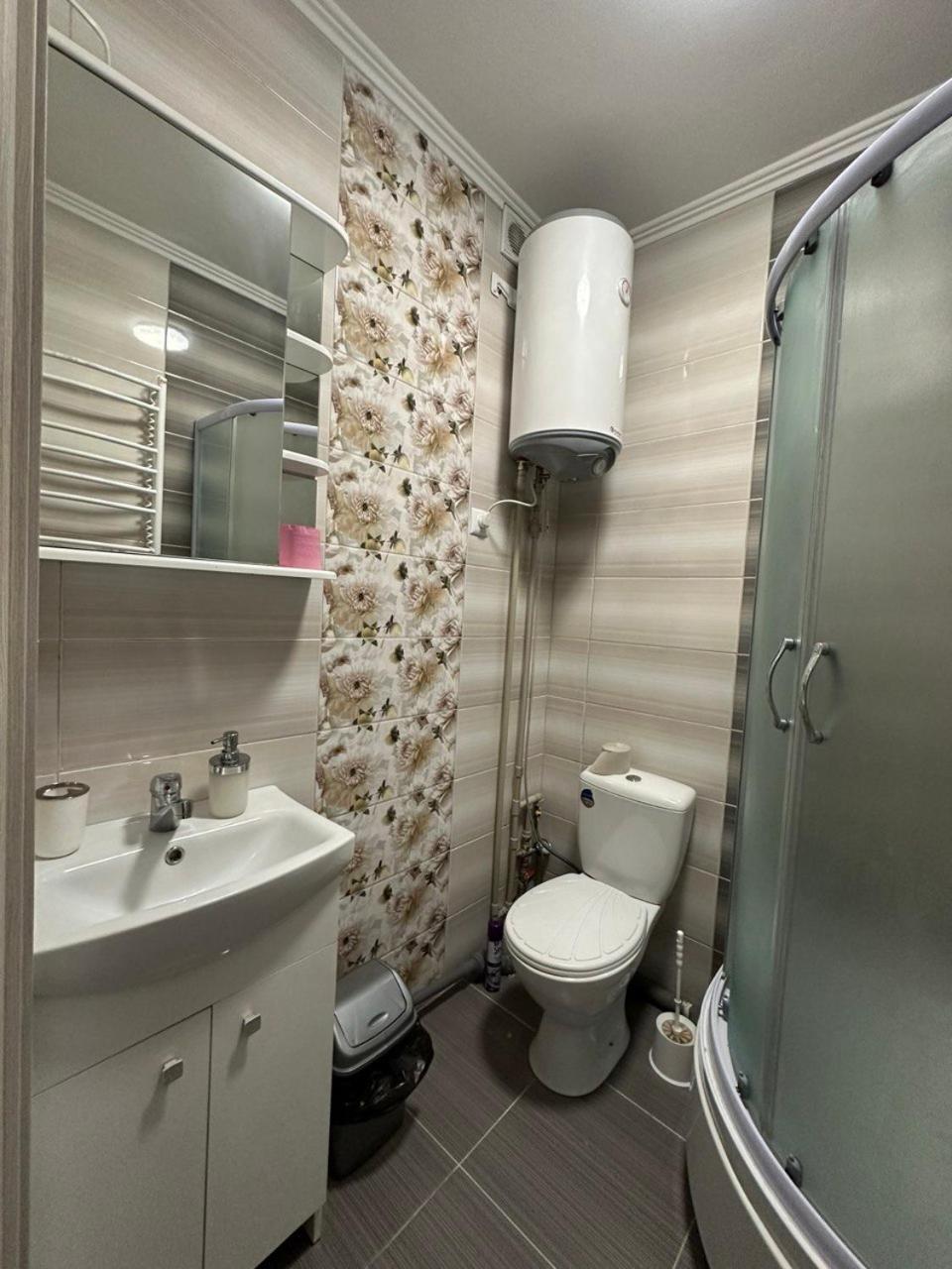 Prospekt Peremogu 10B Apartman Kropivnickij Kültér fotó